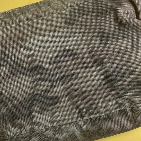 PIXI 🦋 - Y2K small purse camo & embroidery! - Picture 4 of 5